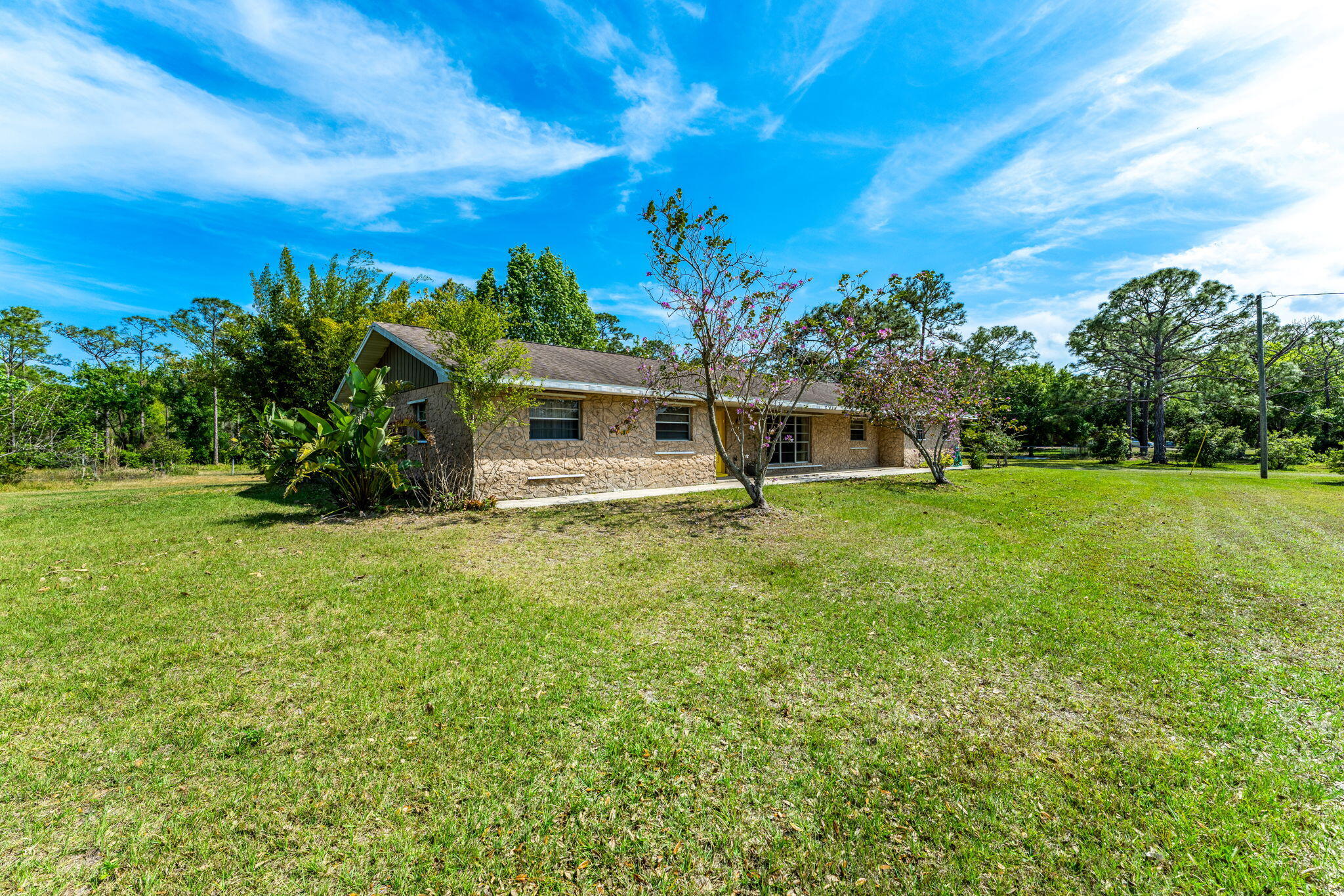 2355 Weber Road Malabar, FL 32950 - Photo 20 of 61 1-web-or-mls-DSC09093-HDR