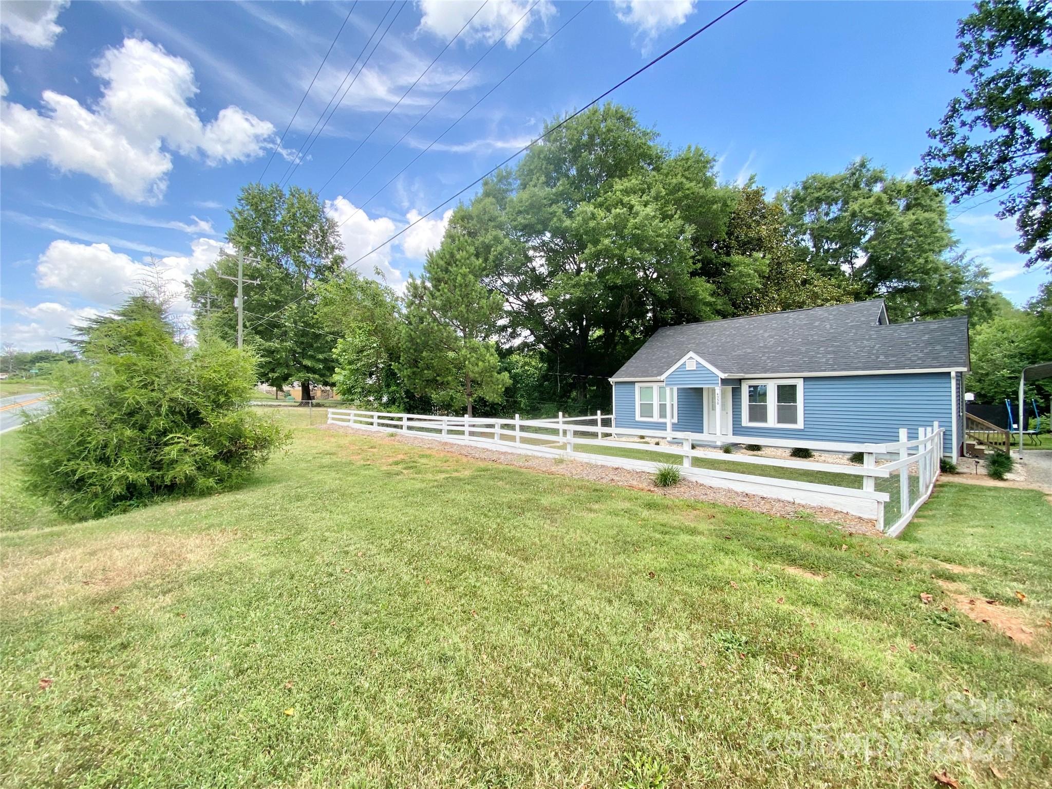 4250 Potneck Road Woodleaf, NC 27054 - Photo 3 of 36