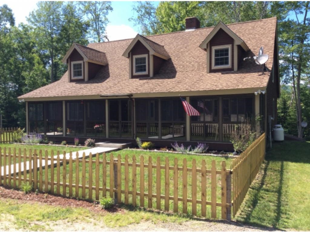 549 West Side Road Bethlehem, NH 03574 - Photo 3 of 25