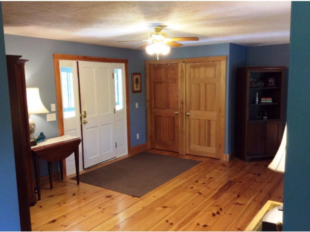 549 West Side Road Bethlehem, NH 03574 - Photo 9 of 25