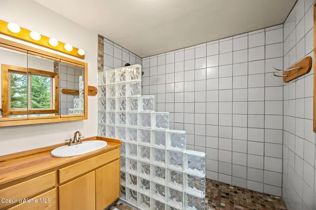 $850,000 | 5671 East Wildlife Trail, Hayden, ID 83835