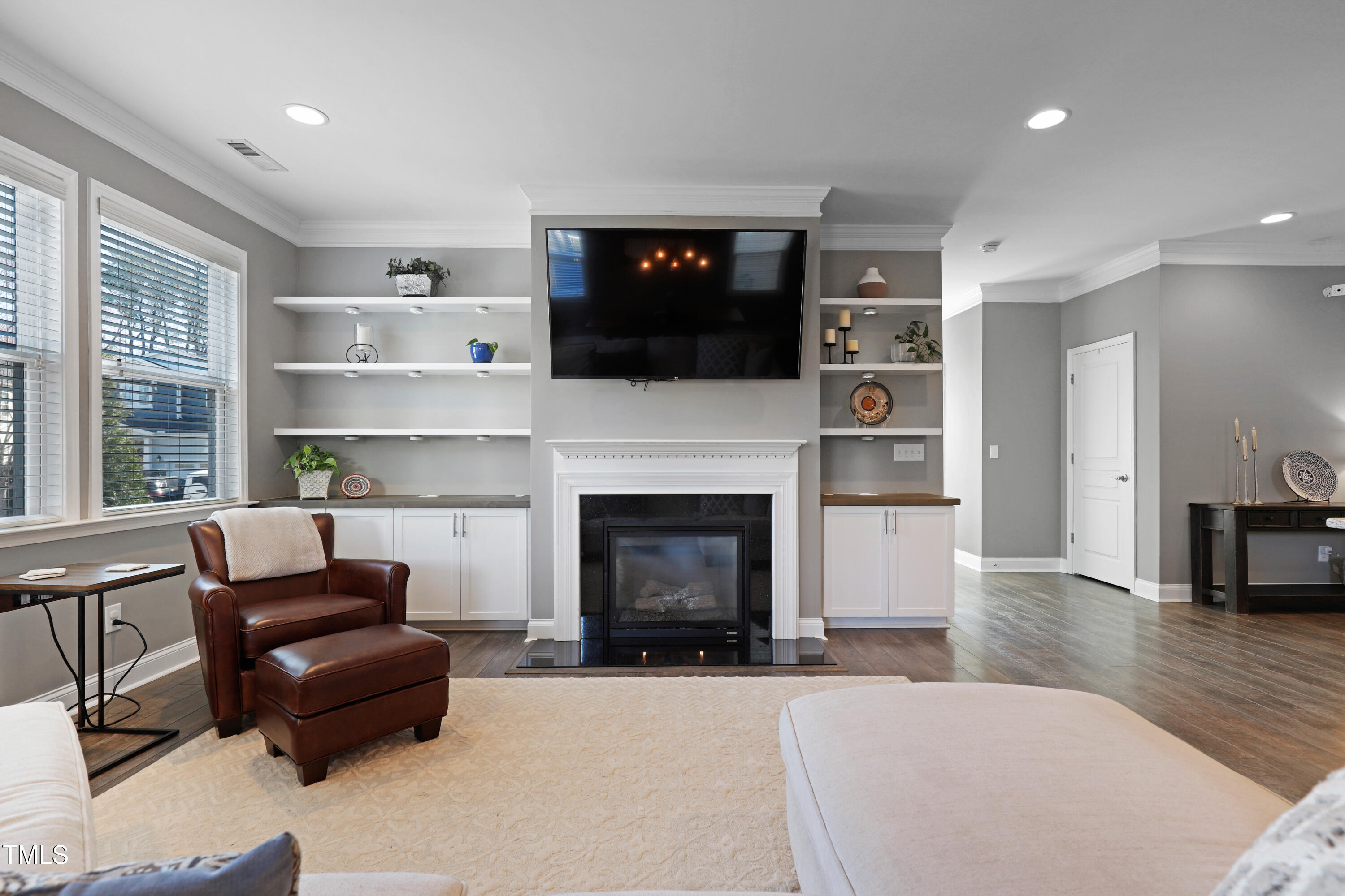 745 Birch Arbor Circle Raleigh, NC 27604 - Photo 8 of 53 15