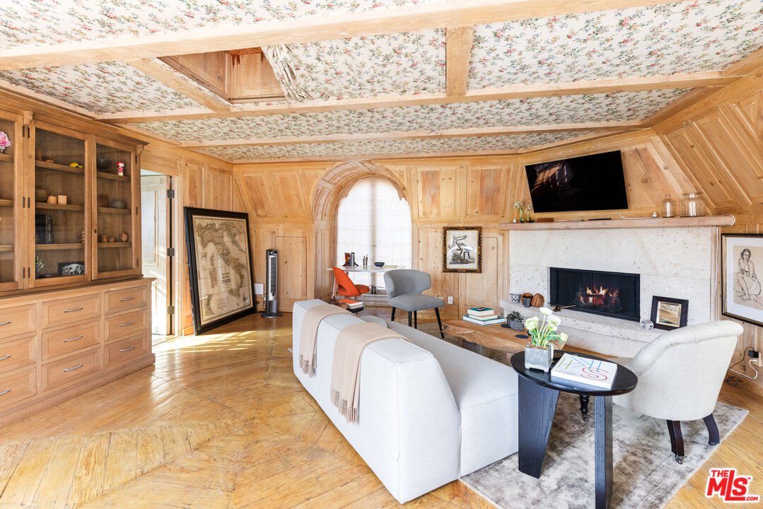 30870 Broad Beach Road Malibu, CA 90265 - Photo 21 of 28 a living room with fireplace furniture and a fireplace