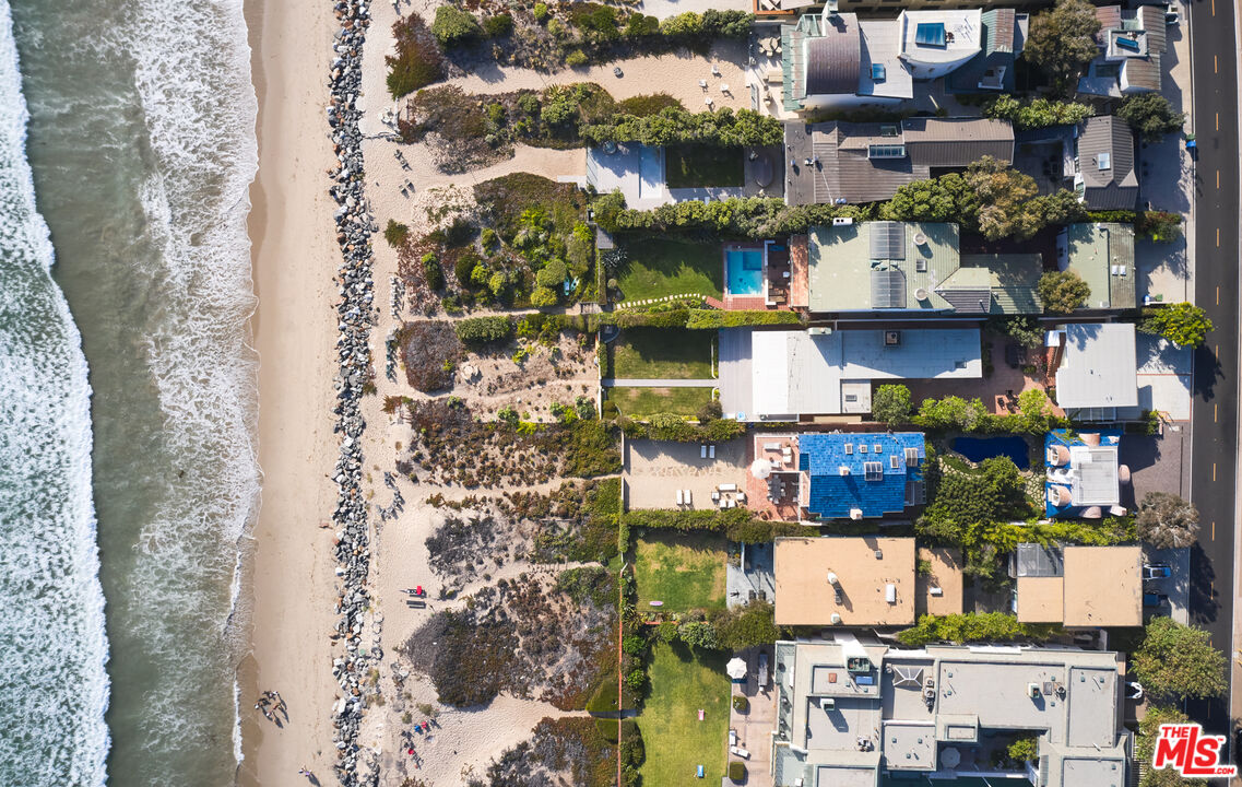 30870 Broad Beach Road Malibu, CA 90265 - Photo 3 of 28