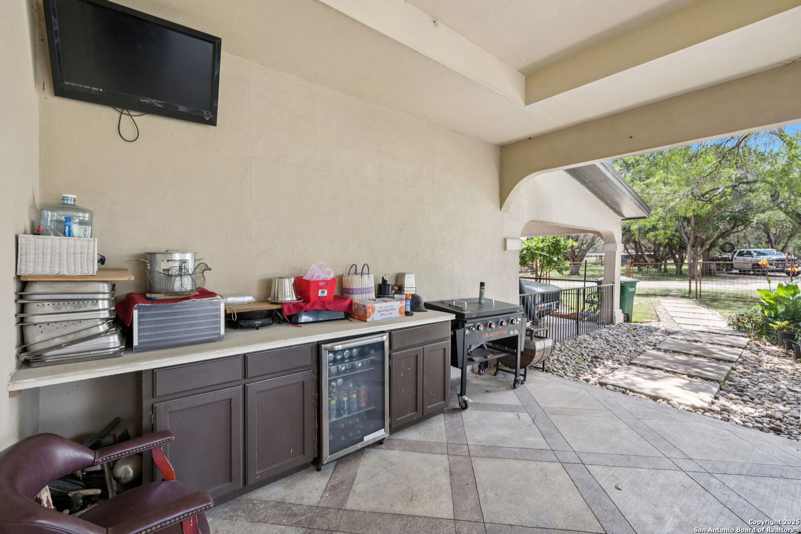 450 Georg Oaks Bulverde, TX 78163 - Photo 28 of 41 a work place with a large window and a view of living room
