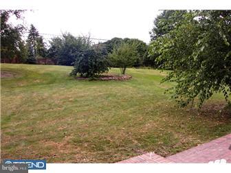 16 Arbor Road Mohnton, PA 19540 - Photo 3 of 11