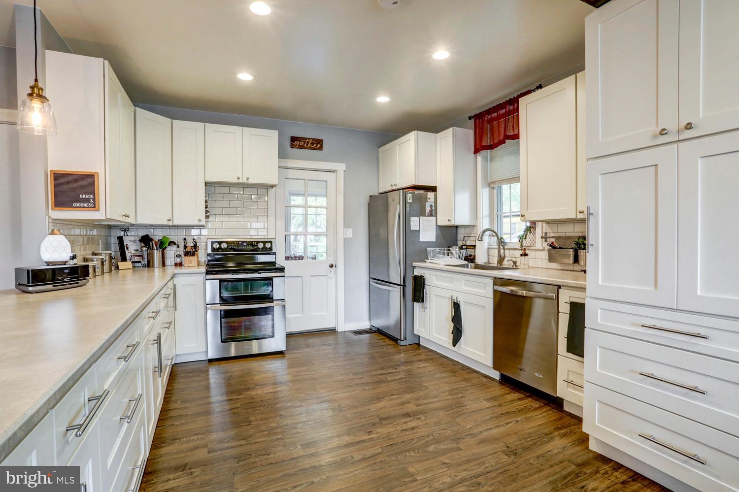 53 Newport Road Leola, PA 17540 - Photo 11 of 58 Gallery Image 11