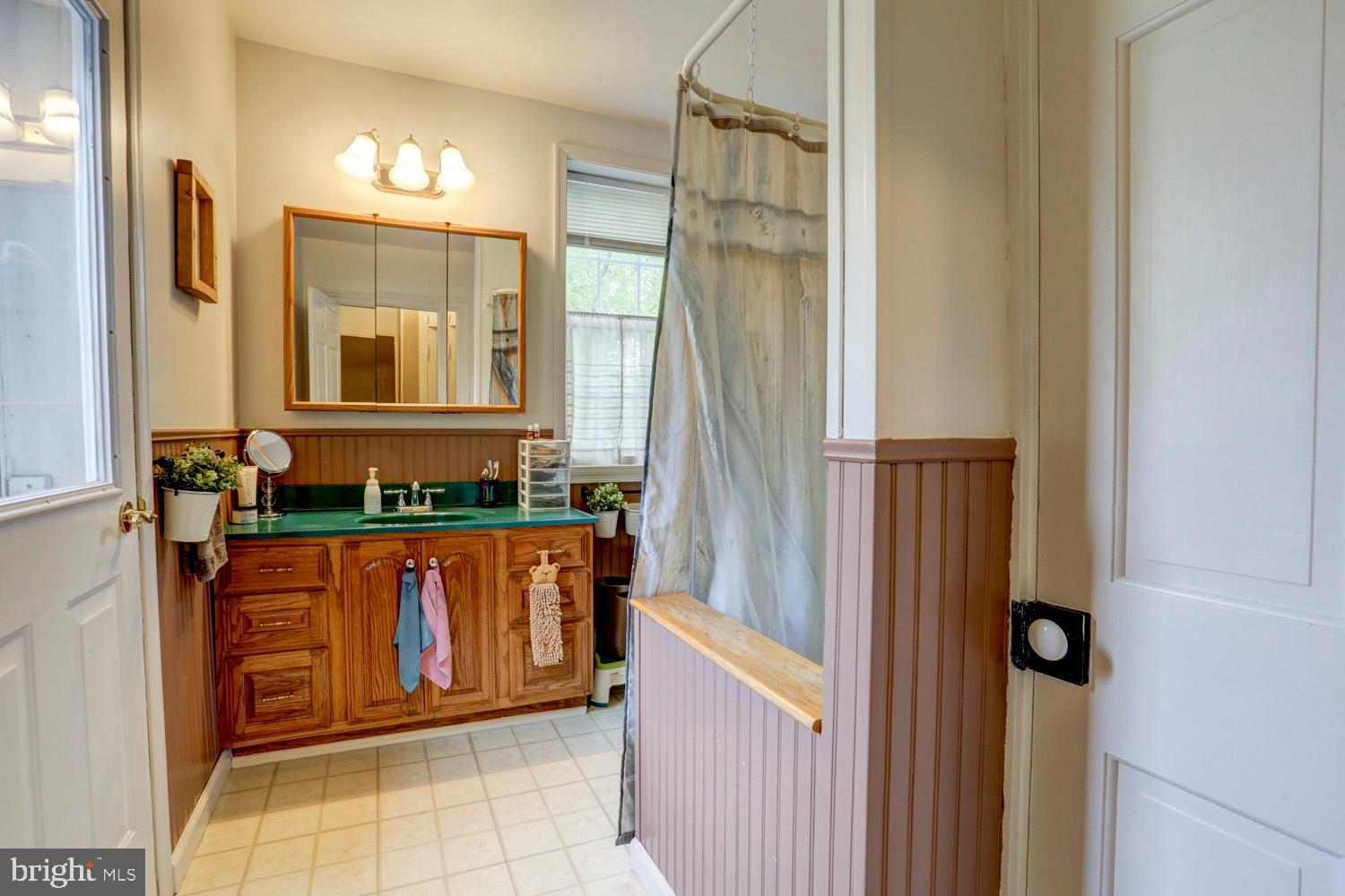 53 Newport Road Leola, PA 17540 - Photo 29 of 58 Gallery Image 29