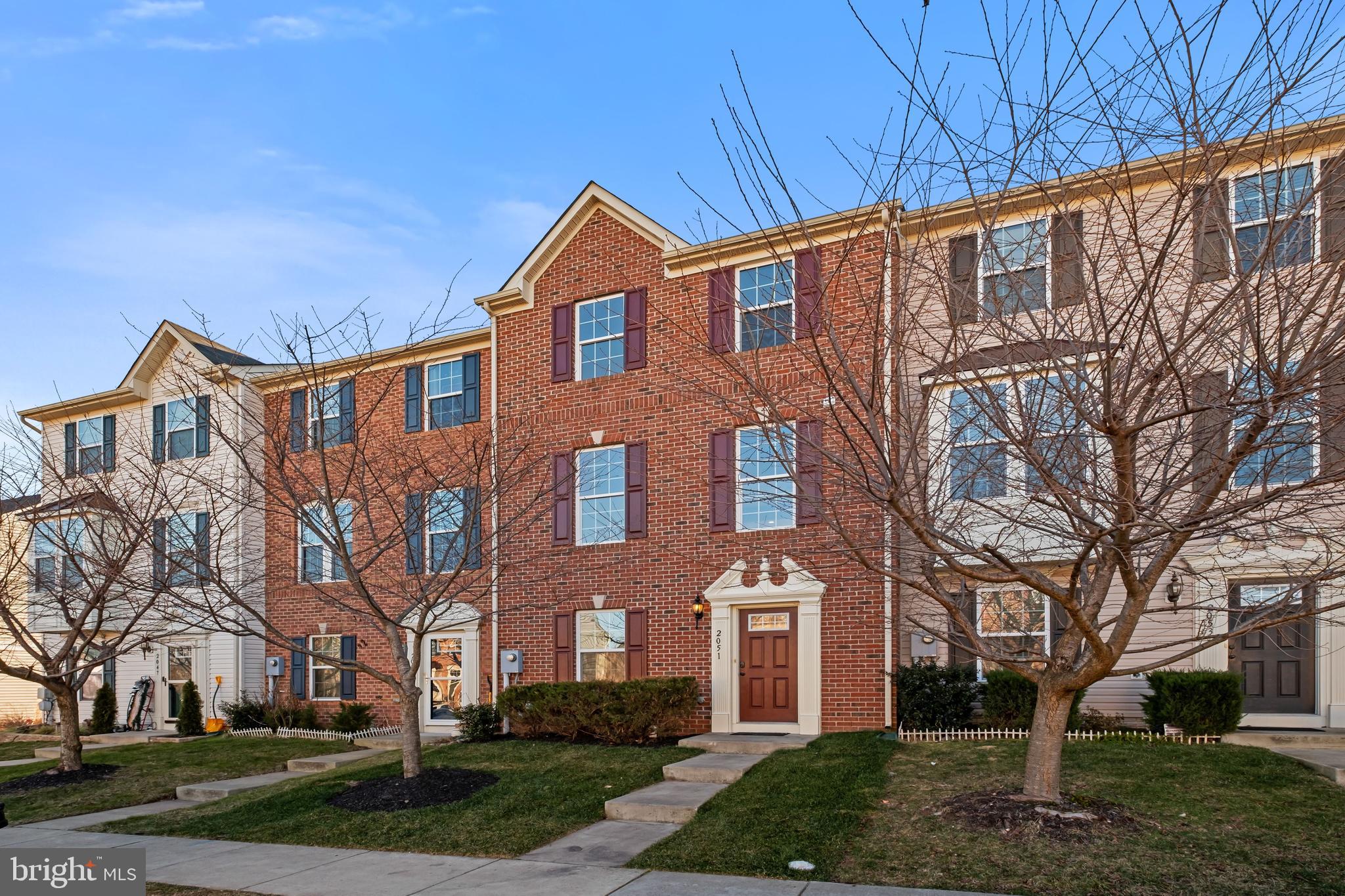2051 Spring Run Circle Frederick, MD 21702 - Photo 3 of 40 Gallery Image 3