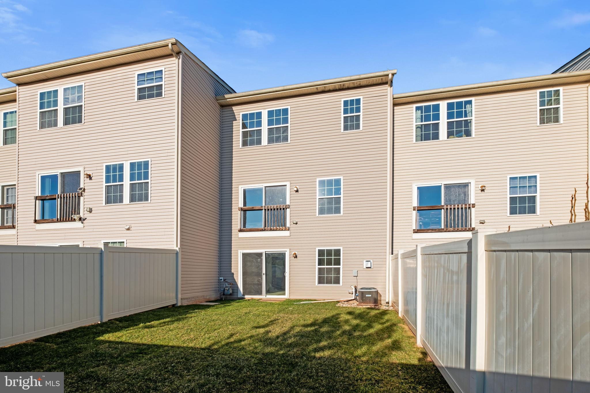 2051 Spring Run Circle Frederick, MD 21702 - Photo 38 of 40 Gallery Image 38