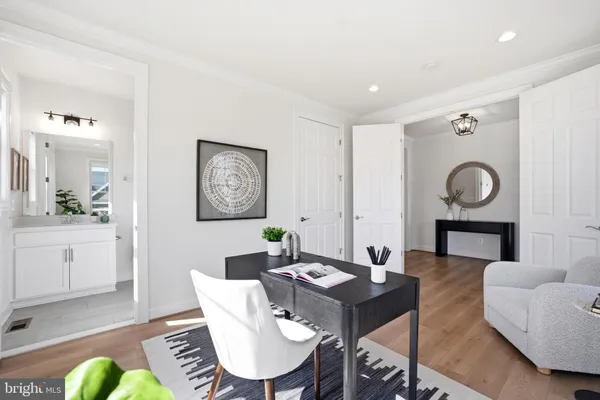 $10,000 | 6203 Mori Street, McLean, VA 22101