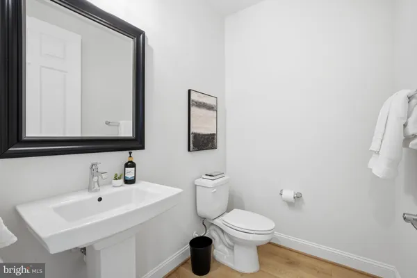 $10,000 | 6203 Mori Street, McLean, VA 22101