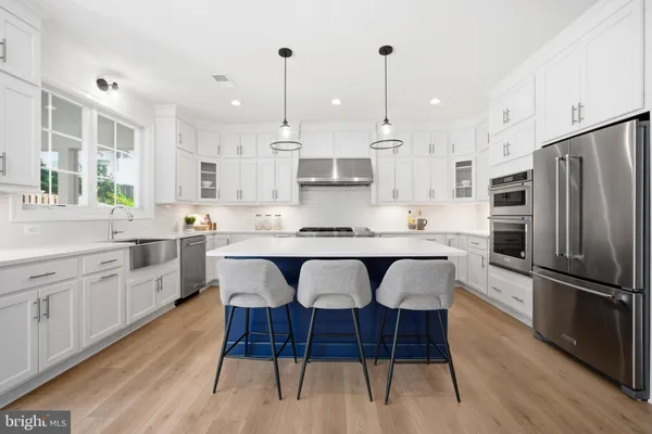 $10,000 | 6203 Mori Street, McLean, VA 22101