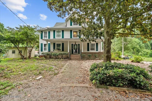 $475,000 | 145 Park Hill Road, Southern Pines, NC 28387