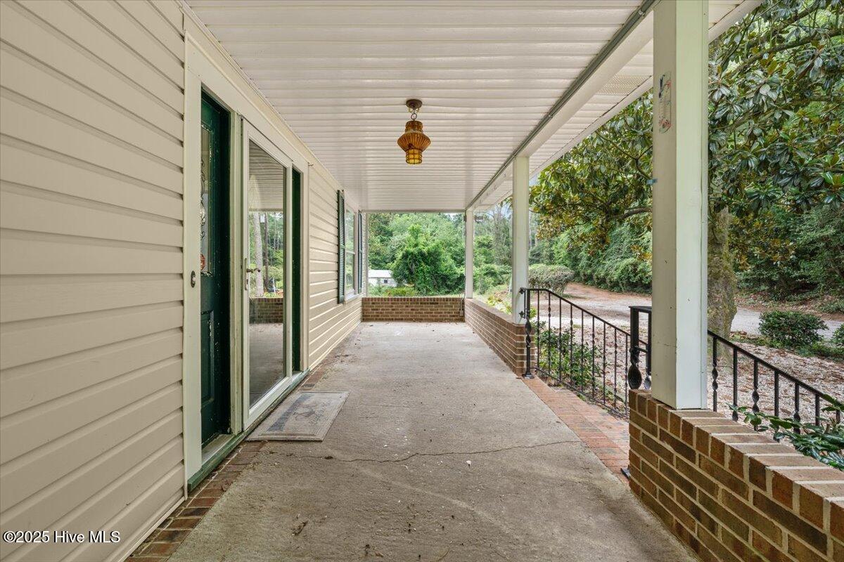 145 Park Hill Road Southern Pines, NC 28387 - Photo 6 of 64 06-DSC05619