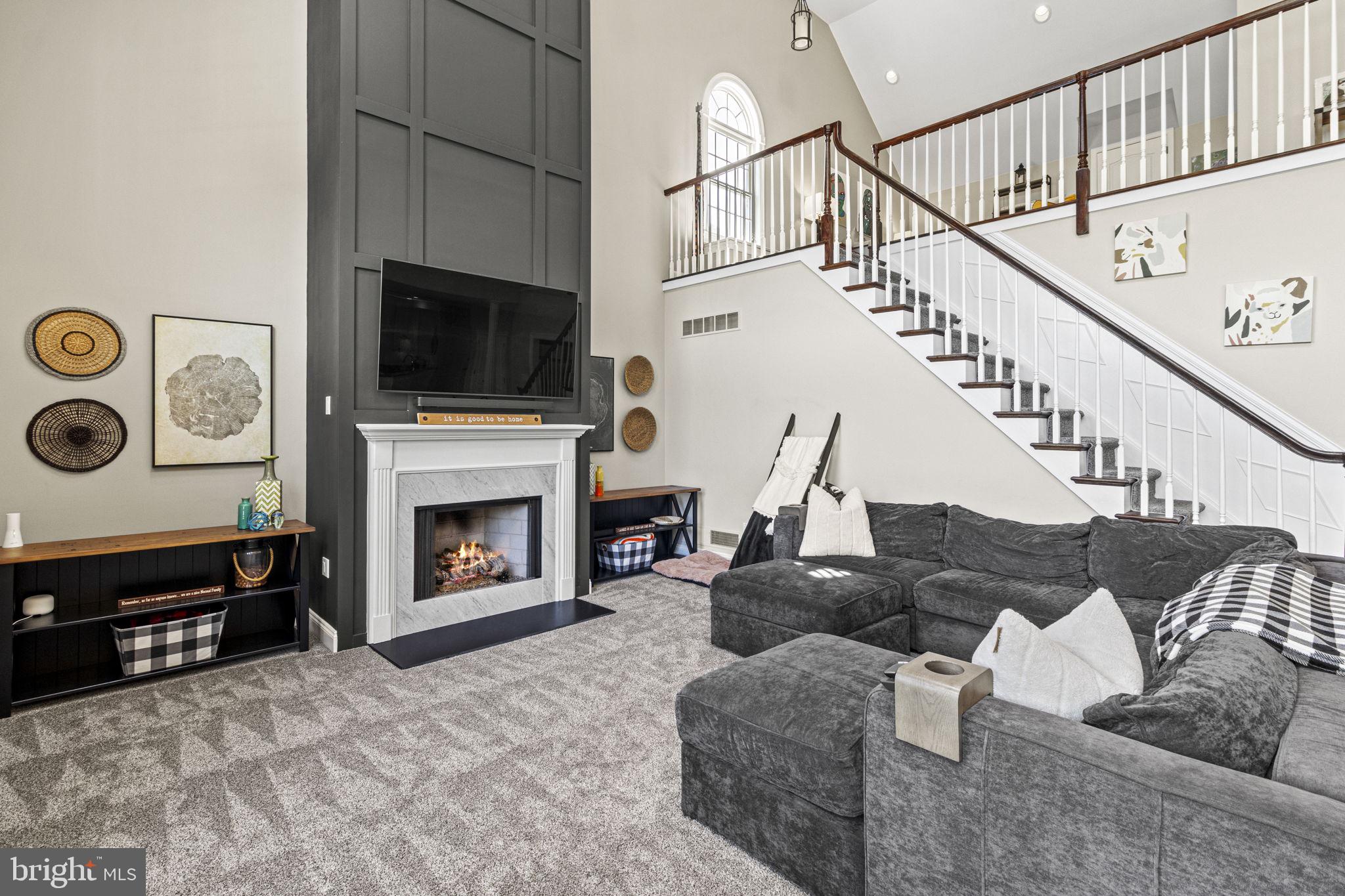 113 Round Hill Road Kennett Square, PA 19348 - Photo 23 of 75 Propane Fireplace