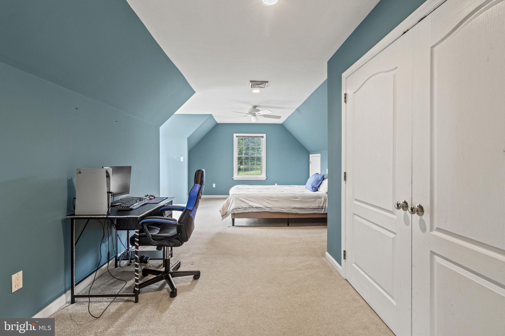 113 Round Hill Road Kennett Square, PA 19348 - Photo 32 of 75 Spacious Guest Room