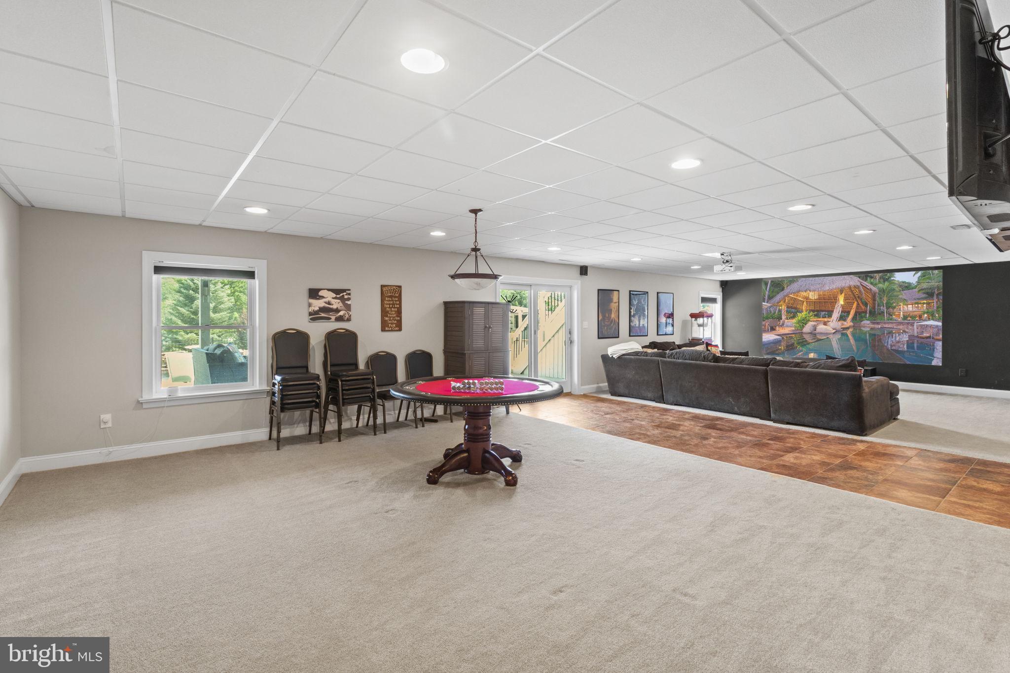 113 Round Hill Road Kennett Square, PA 19348 - Photo 57 of 75 Recessed Lighting