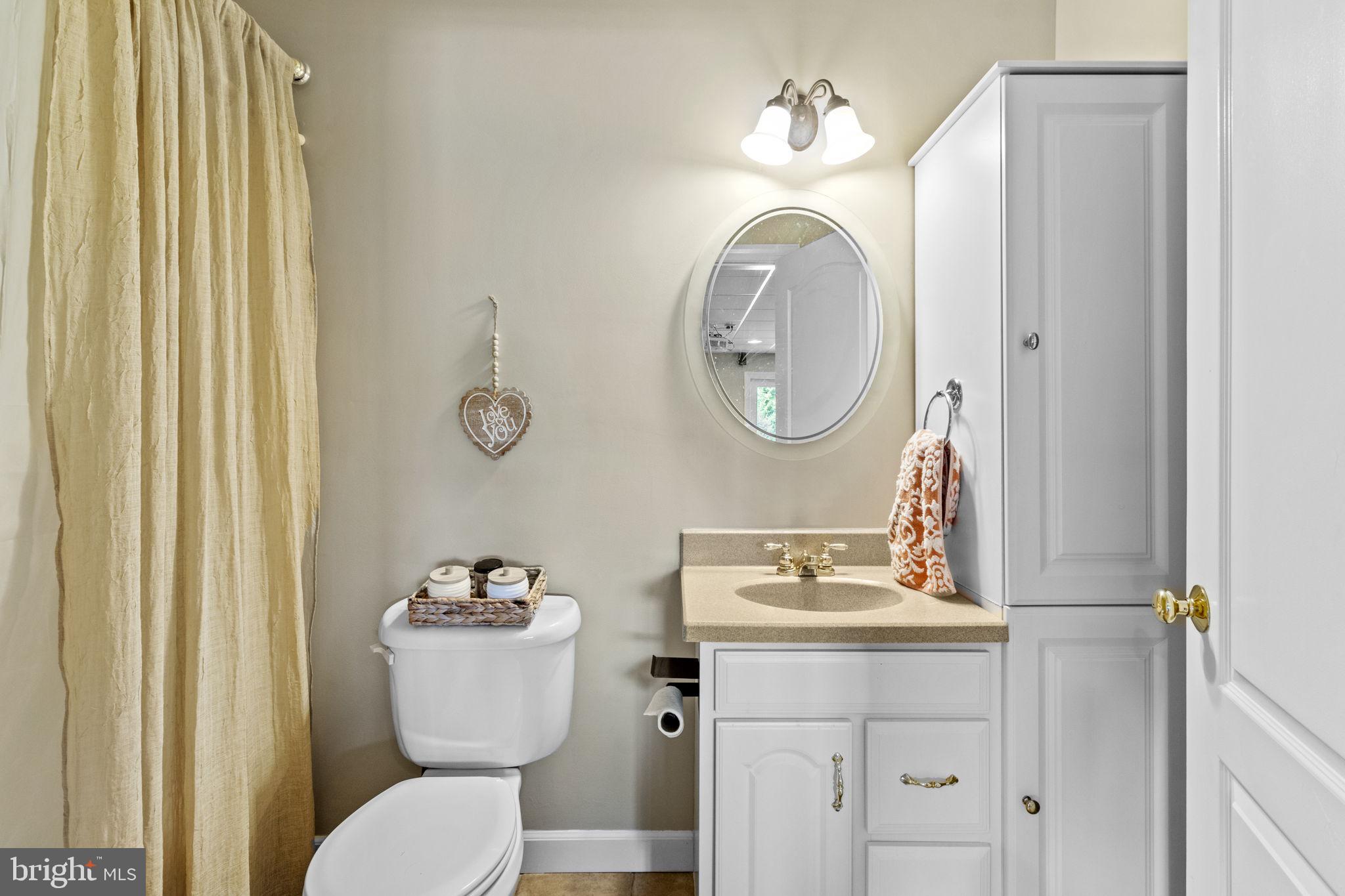 113 Round Hill Road Kennett Square, PA 19348 - Photo 59 of 75 Basement - Full Bathroom