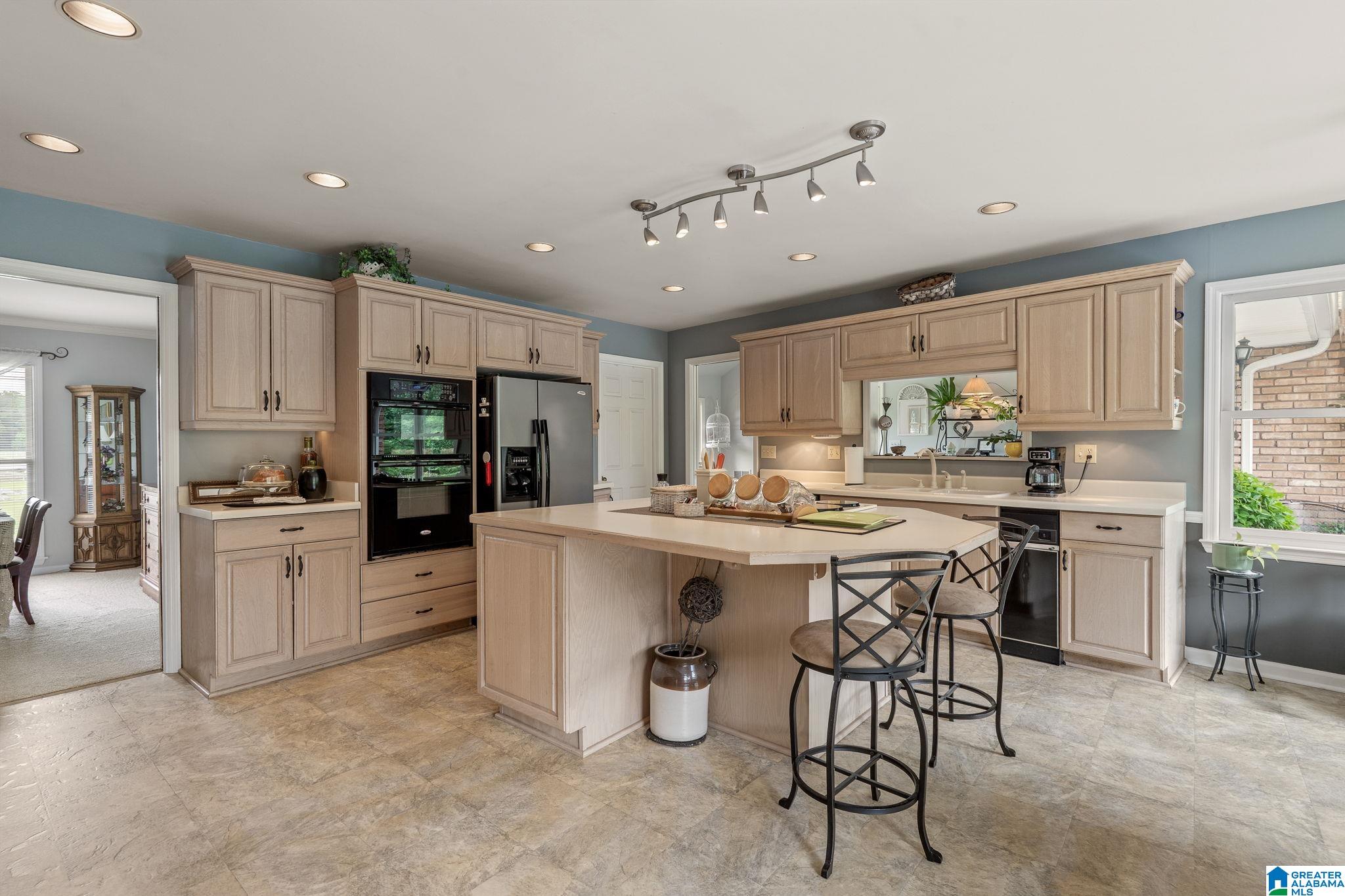 3040 Cahaba Valley Road Pelham, AL 35124 - Photo 13 of 100