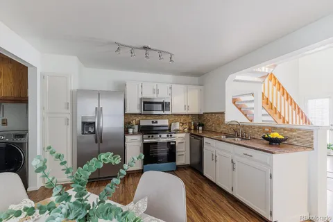 $405,000 | 6877 South Dover Way, Littleton, CO 80128