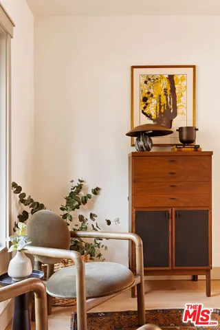 $1,147,000 | 17600 Runnymede Street, Van Nuys, CA 91406