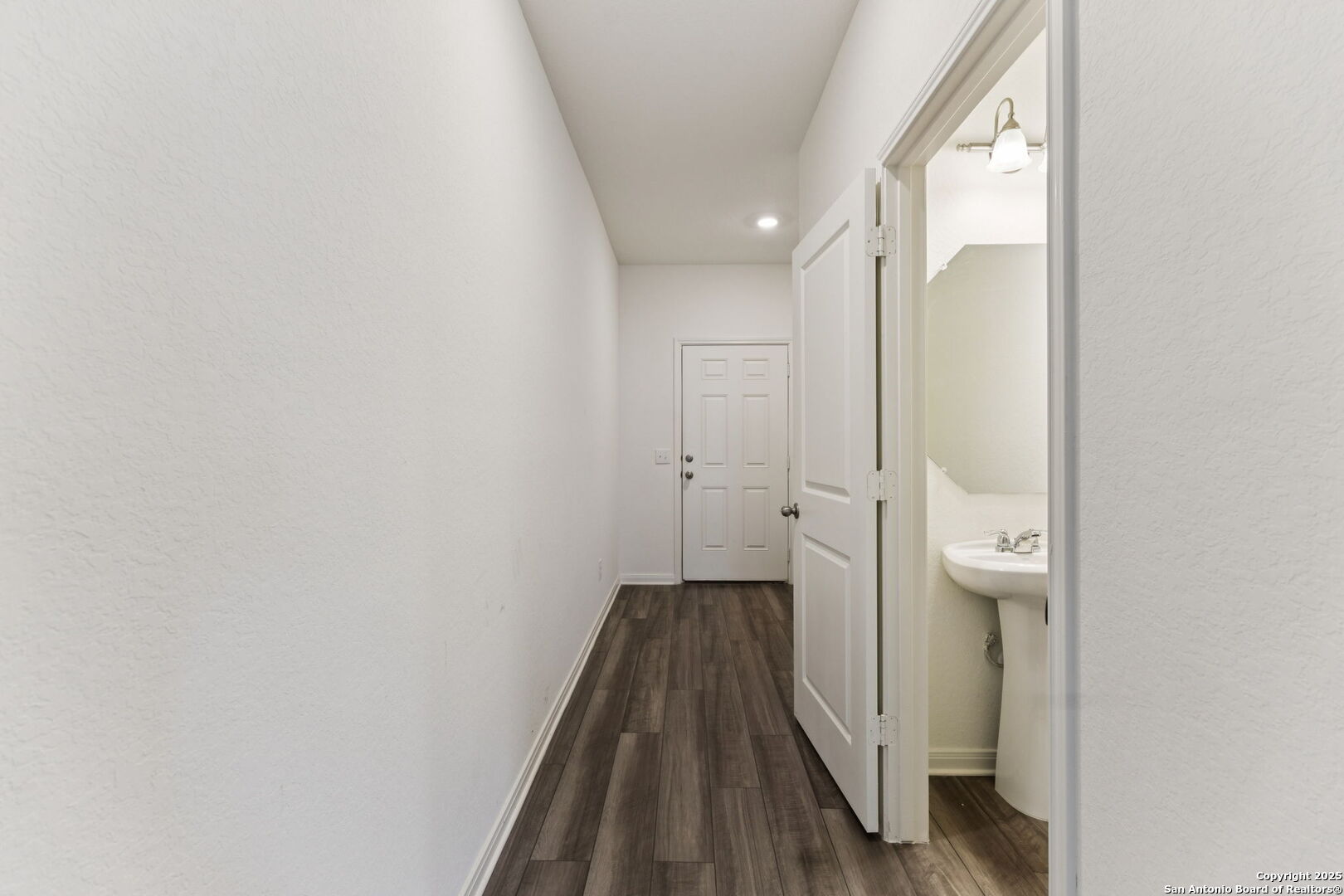 14523 Bonito Loop San Antonio, TX 78253 - Photo 5 of 29