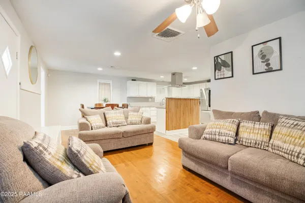 $135,000 | 404 Senior, Abbeville, LA 70510