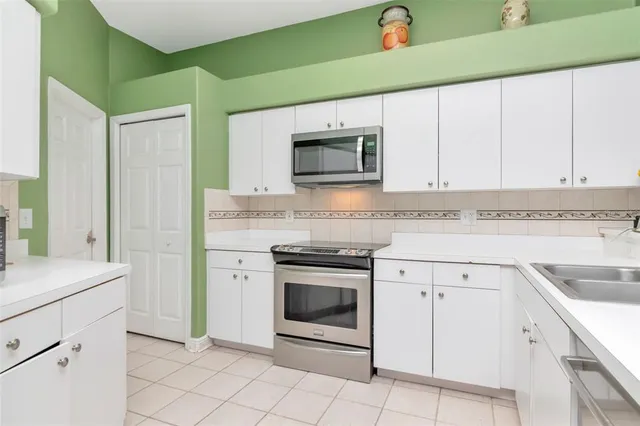 $790,000 | 5622 Glencrest Boulevard, Tampa, FL 33625