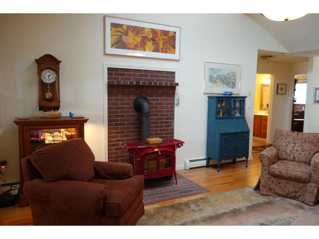 207 Atherton Hill Road Chesterfield, NH 03462 - Photo 9 of 19 Gallery Image 9