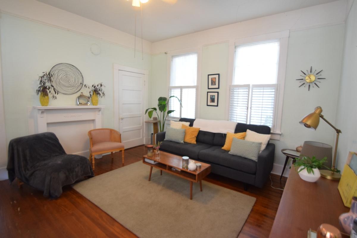 12 Perry Street Charleston, SC 29403 - Photo 2 of 9 thumb_DSC_0001