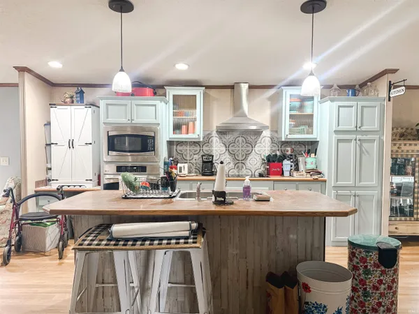 $290,000 | 1767 Willow Way, Spencer, IN 47460