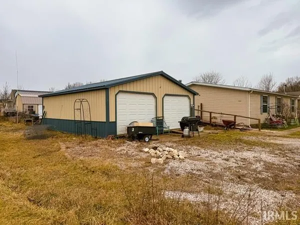 $290,000 | 1767 Willow Way, Spencer, IN 47460