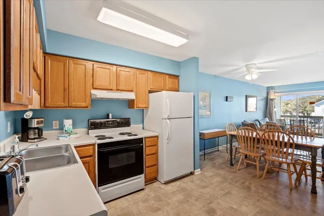 $615,000 | 1400 Ocean Boulevard, Unit 203A, Isle of Palms, SC 29451