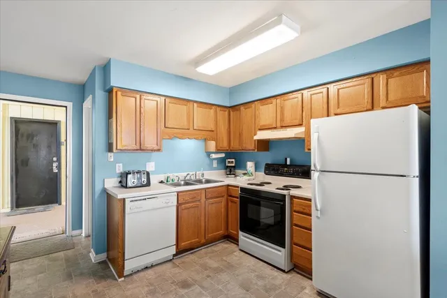 $615,000 | 1400 Ocean Boulevard, Unit 203A, Isle of Palms, SC 29451