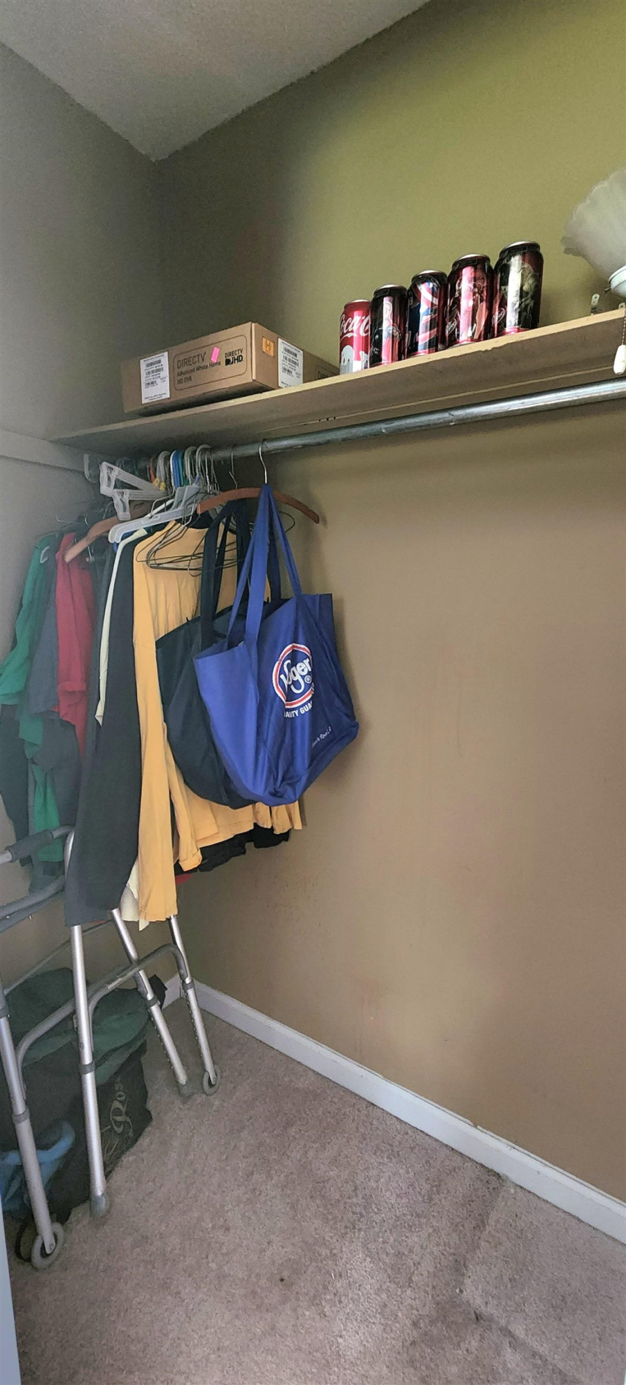 60 McAbee Road Jackson, TN 38301 - Photo 13 of 18 a room with gym equipment