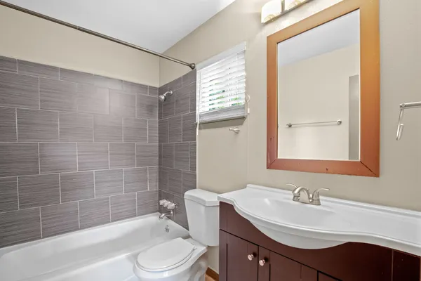 $2,200 | 1506 Rockdale Circle, Unit A, Austin, TX 78704