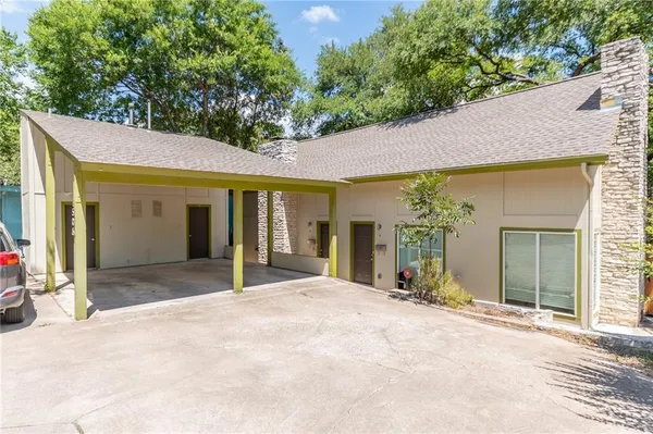 $2,200 | 1506 Rockdale Circle, Unit A, Austin, TX 78704