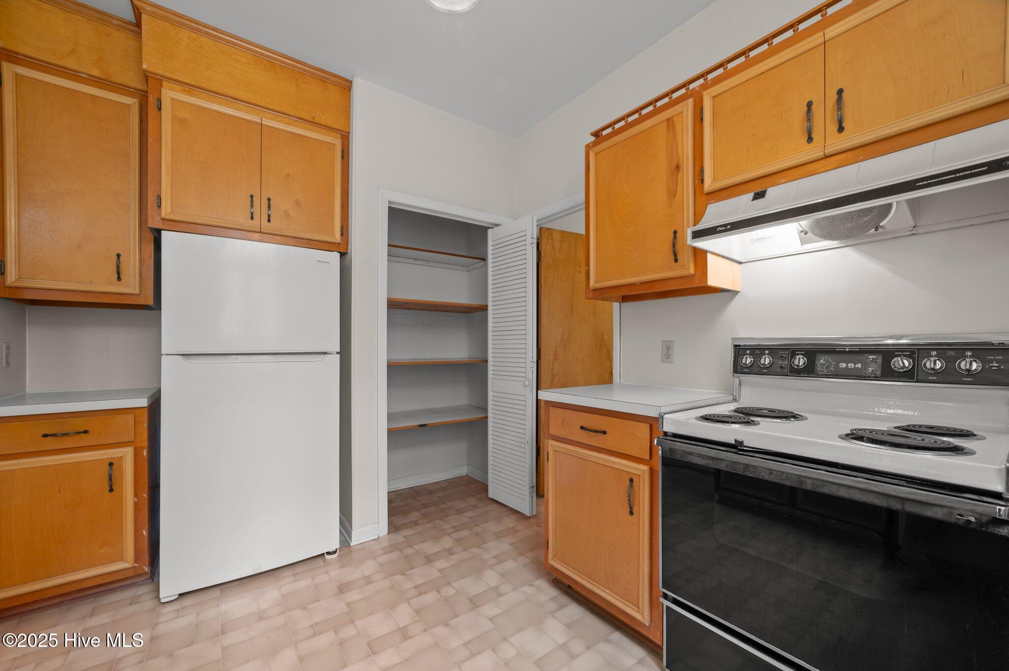 306 Channel Washington, NC 27889 - Photo 34 of 60 43-web-or-mls-LHV_8350