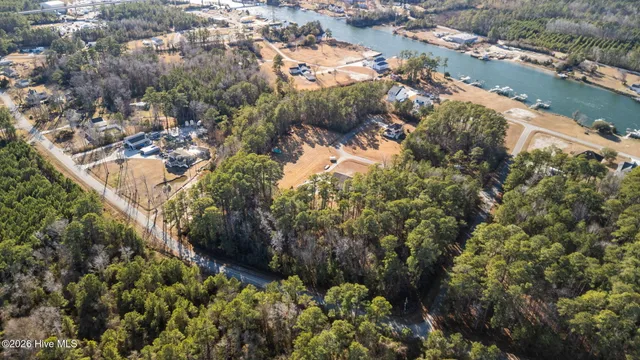 $1,490,000 | 108 Blue Heron Court, Beaufort, NC 28516