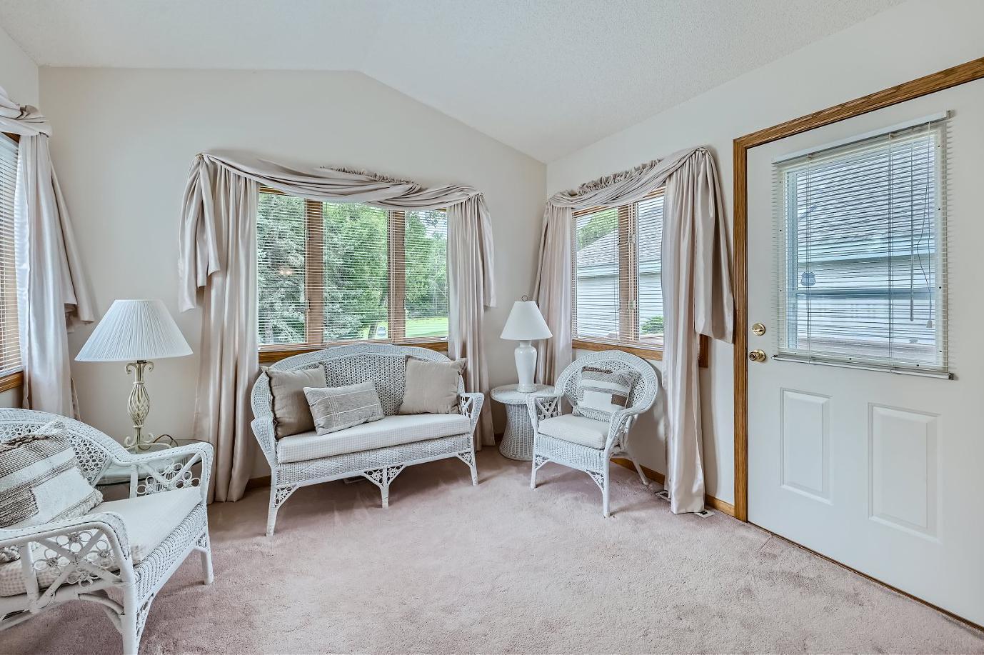 5750 Heather Ridge Drive Shoreview, MN 55126 - Photo 8 of 18 Gallery Image 8