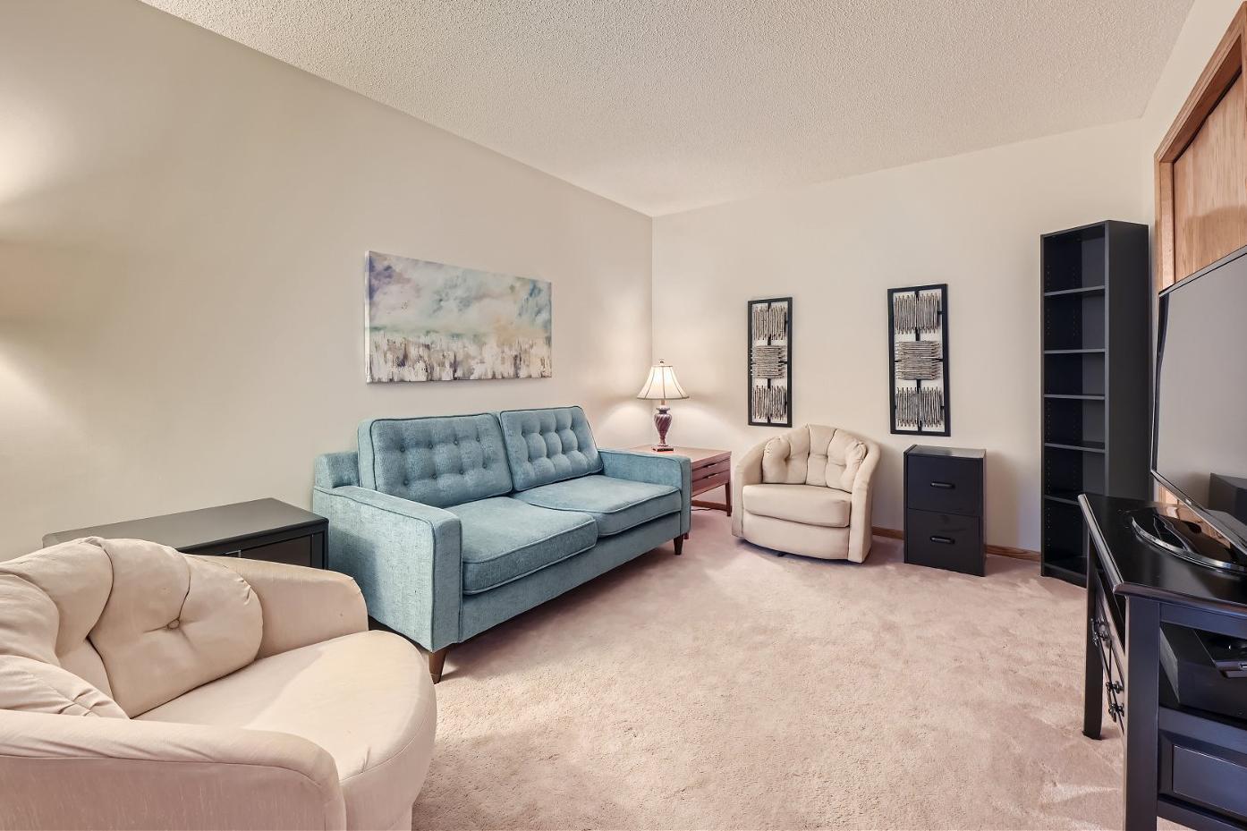5750 Heather Ridge Drive Shoreview, MN 55126 - Photo 9 of 18 Gallery Image 9