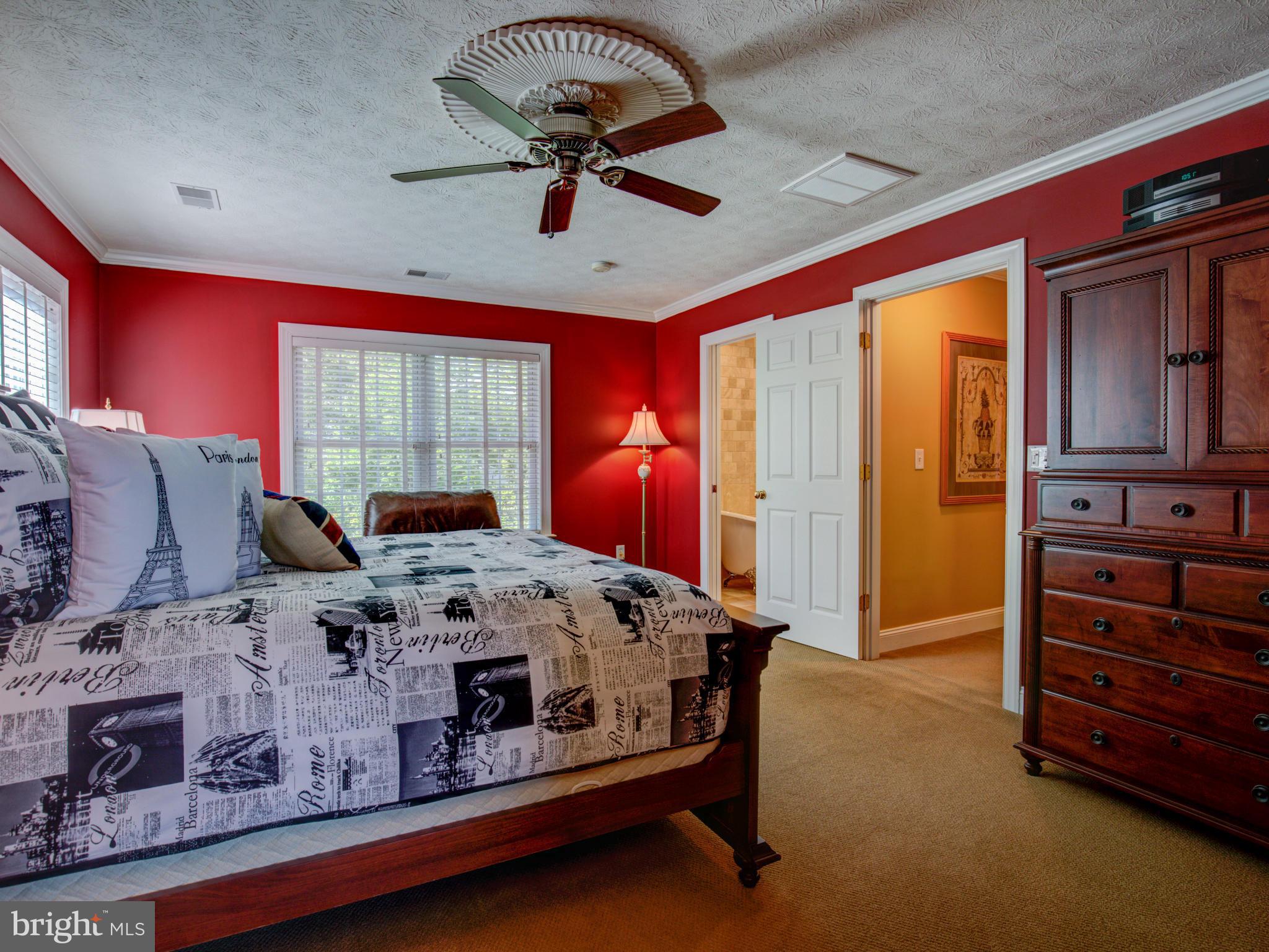 93 Abbey Road Winchester, VA 22602 - Photo 22 of 30 Bedroom (Master)