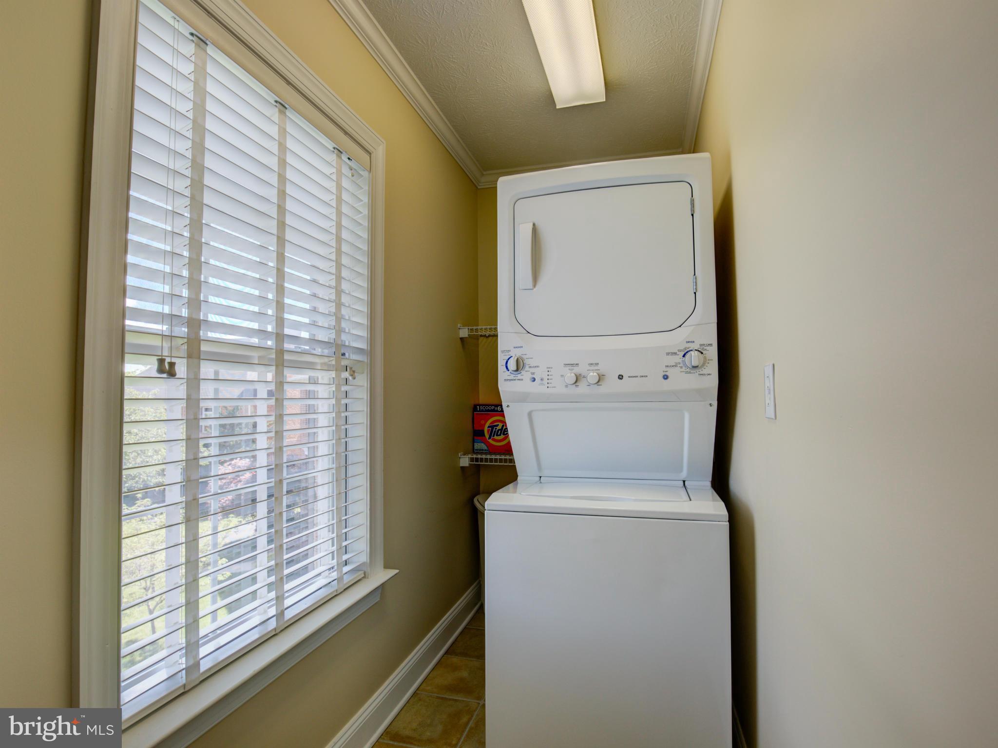 93 Abbey Road Winchester, VA 22602 - Photo 27 of 30 upper level laundry