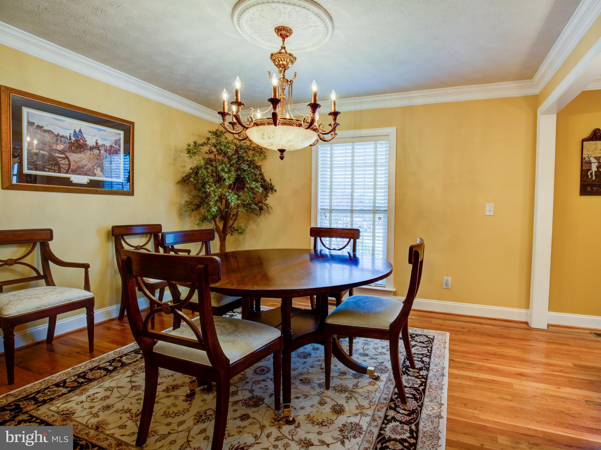 93 Abbey Road Winchester, VA 22602 - Photo 10 of 30 Dining Room