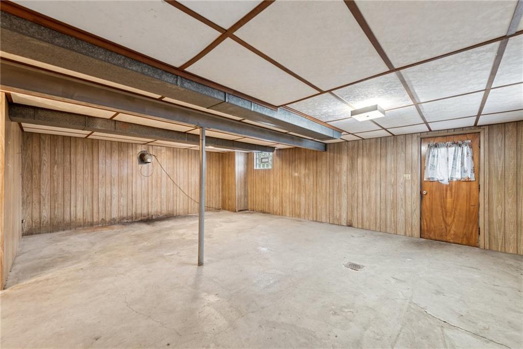 209 East End Road Connellsville, PA 15425 - Photo 18 of 25 Gallery Image 18