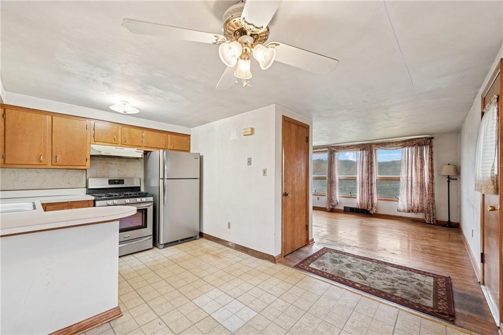 209 East End Road Connellsville, PA 15425 - Photo 6 of 25 Gallery Image 6