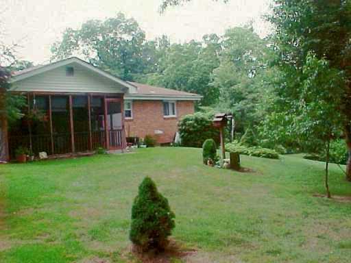 5053 Logan Ferry Road Murrysville, PA 15668 - Photo 2 of 8 Yard/Garden.