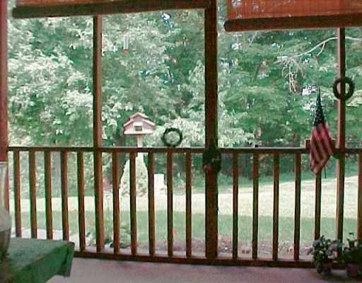 5053 Logan Ferry Road Murrysville, PA 15668 - Photo 4 of 8 Patio/Deck.