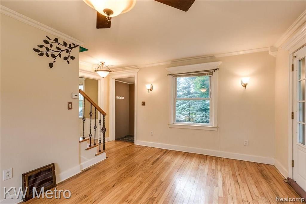 31243 Folsom Road Farmington, MI 48336 - Photo 4 of 20